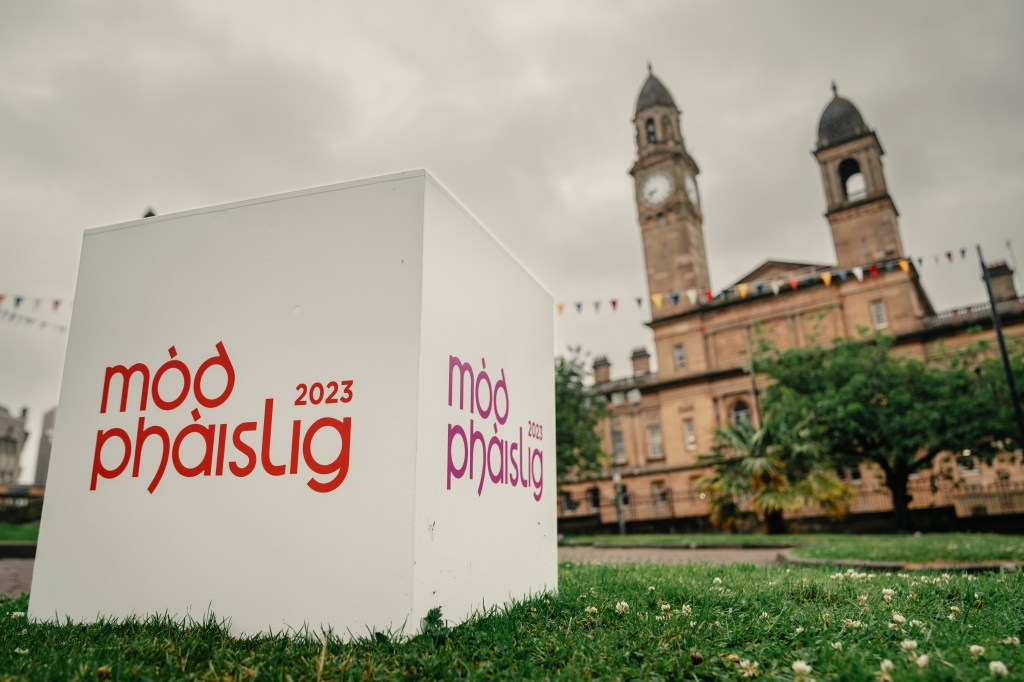 Paisley venues to host late and live music gigs for Mòd&nbsp;Phàislig
