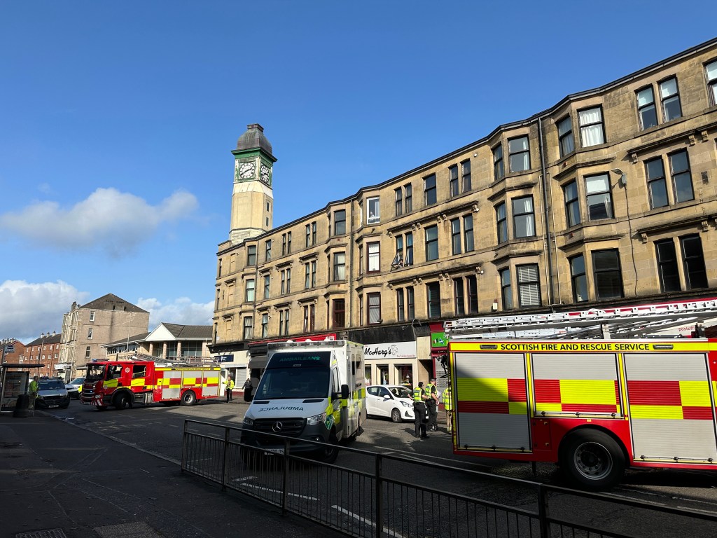 Accident Shuts Down Neilston Road: Hyundai Kona Collides with Quinnergy Works&nbsp;Van”