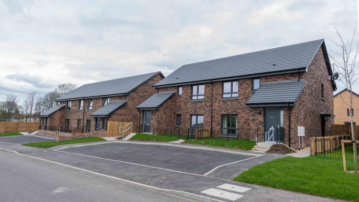 Continuing significant investment in Renfrewshire Council housing