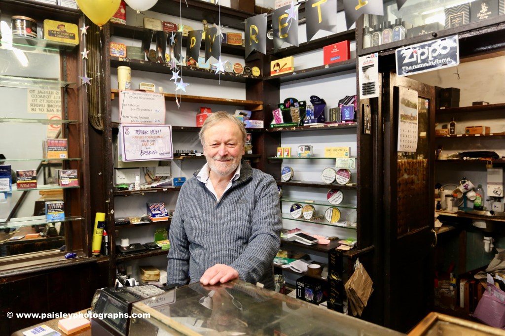 End of an Era: Harvies Tobacconists Closed Today After 100&nbsp;Years