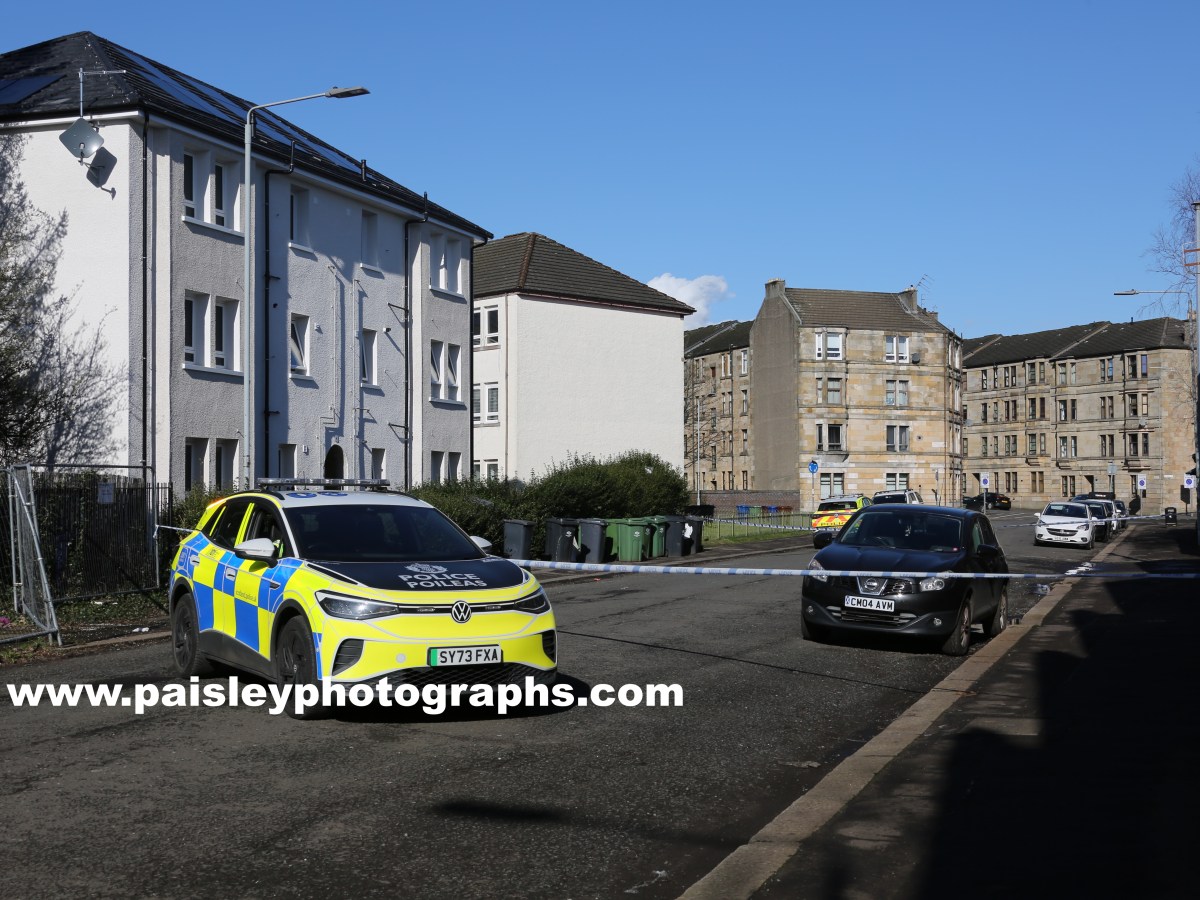 Police cordon remains in Paisley street after injured person found