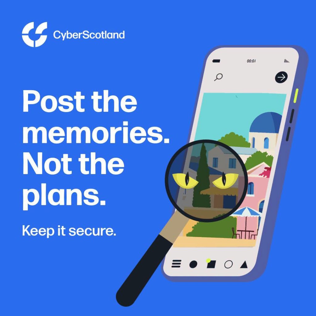 Safe Holiday Posting Tips to Protect Your Home