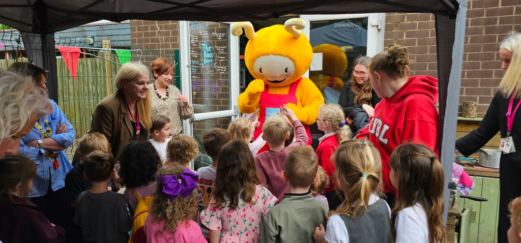 Bridge of Weir nursery celebrates Reading Schools ELC first for&nbsp;Renfrewshire