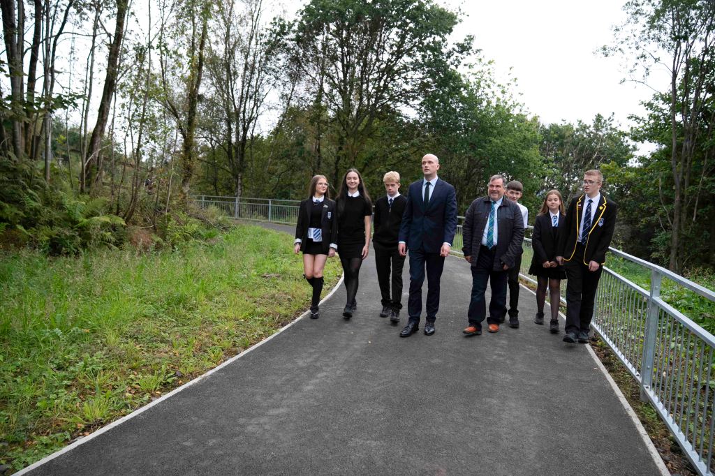£1.5m pathway project opens up safer journeys across Erskine