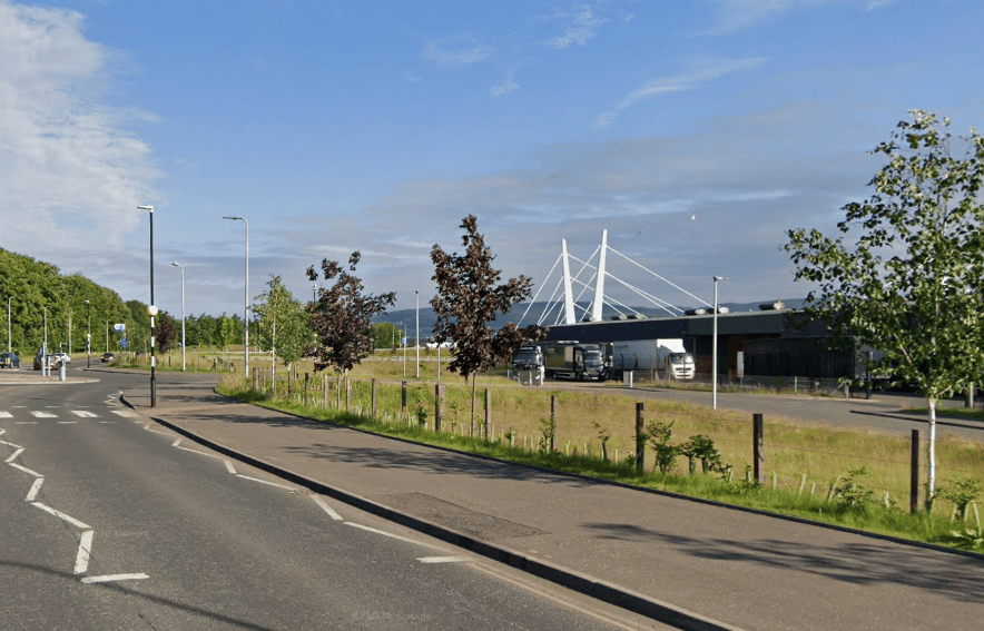 HIT-AND-RUN APPEAL AFTER CYCLIST STRUCK BY CAR IN RENFREW